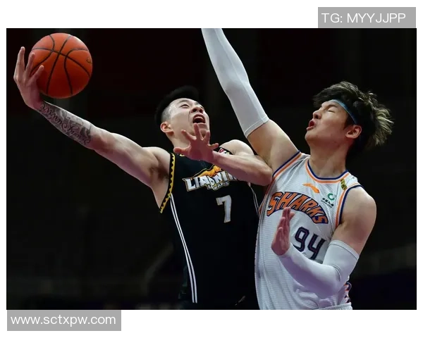 王哲林领衔中国男篮新征程展现篮球魅力与团队精神的完美结合 王哲林领衔中国男篮新征程展现篮球魅力与团队精神的完美结合