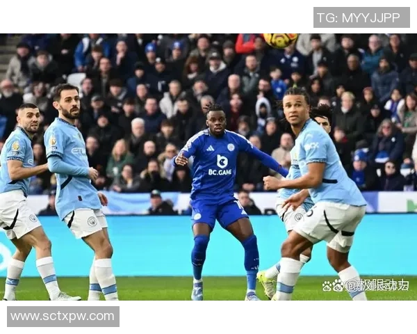 莱斯特城迎战曼彻斯特城争夺英超关键三分的激烈对决 莱斯特城迎战曼彻斯特城争夺英超关键三分的激烈对决